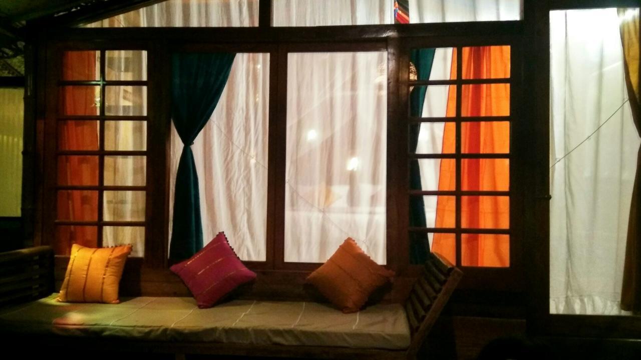 Belantara Beach Front Hotel Vengurla Buitenkant foto